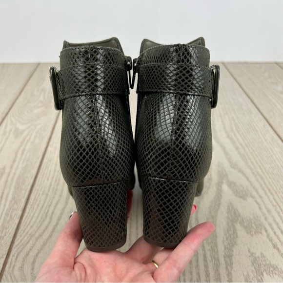 Karen Scott Women's Ivyy Mixed-Media Buckle Booties 7W Olive Green $70 - Picture 7 of 9